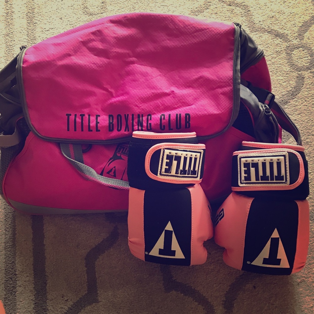 Title Workout Bag and Boxing Gloves 💪🏼